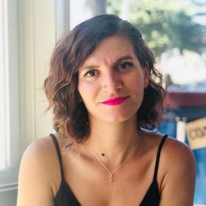 Meet your Posher, Raluca